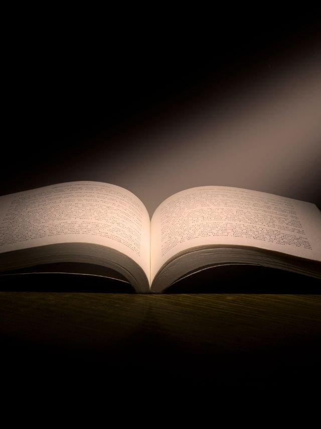 Read more about the article 9 Classic books you can finish in a day